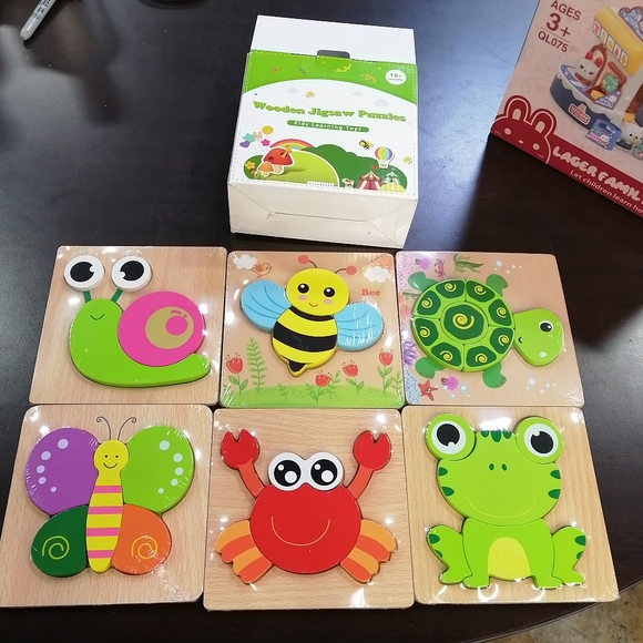 2 Brand New in Box Wooden Jigsaws Puzzles for Kids 12+ & 18+ animals and secret - Picture 2 of 4